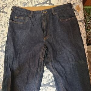 Duluth Trading Co Relaxed Fit Dark Blue Jeans